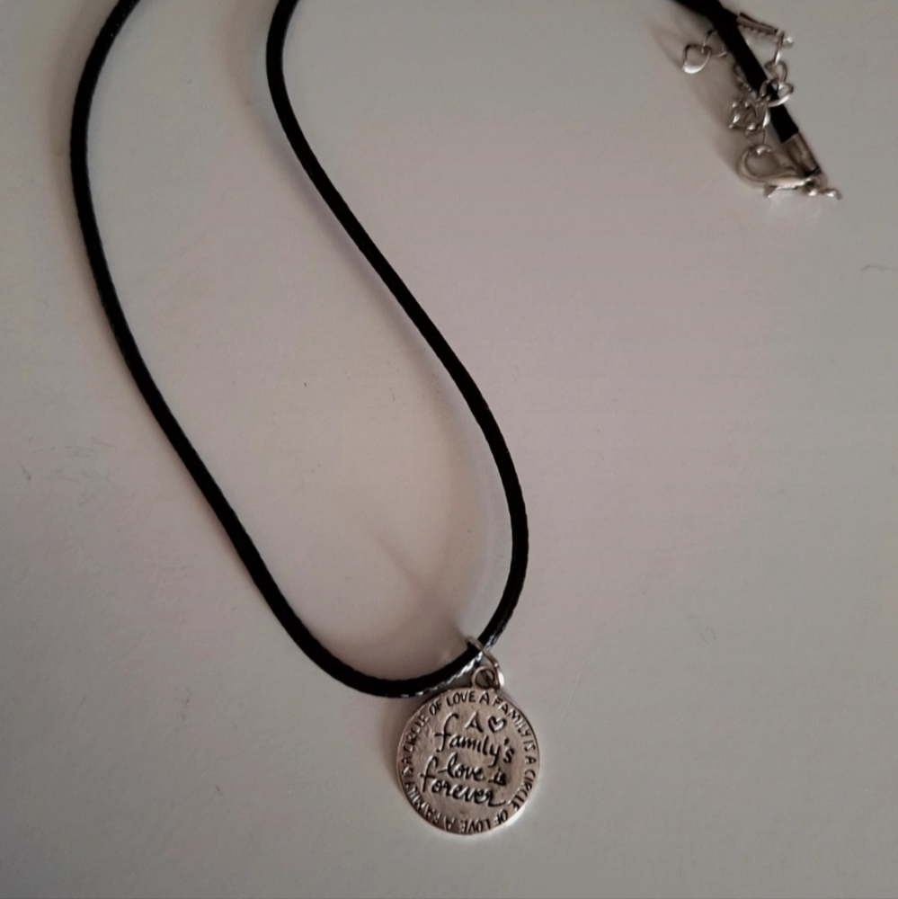 Womens pendant x2 - Picture 2 of 4